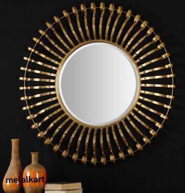 Metallic Gilded Latticework Halo Wall Mirror (24 x 24 Inches)